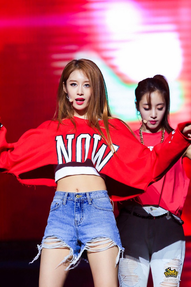 Netizen đổ như chuối trước nhan sắc của Jiyeon trong concert T-ara - Ảnh 8.