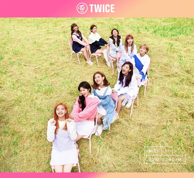 TWICE chính thức lật đổ “tường thành” SNSD - Ảnh 3.