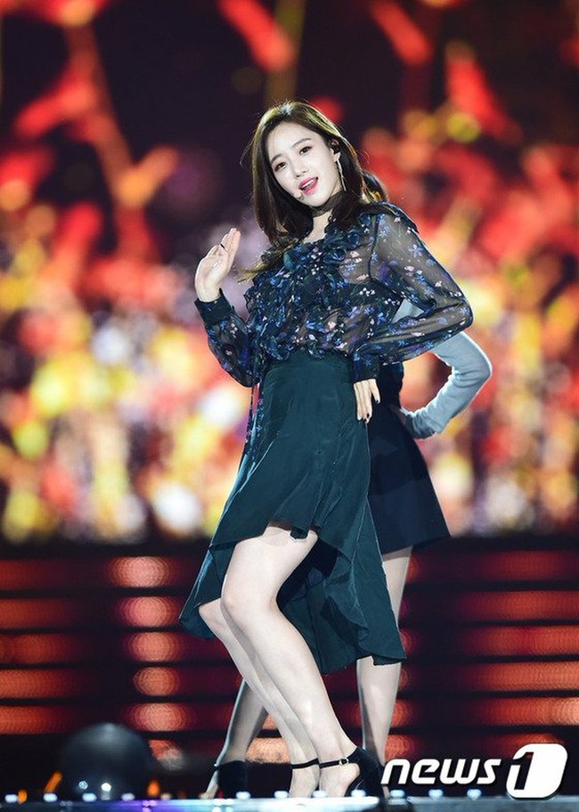 Chi&ecirc;m ngưỡng những h&igrave;nh ảnh cực đẹp của d&agrave;n idolgroup tr&ecirc;n s&acirc;n khấu 2016 Super Seoul Dream Concert - Ảnh 30.