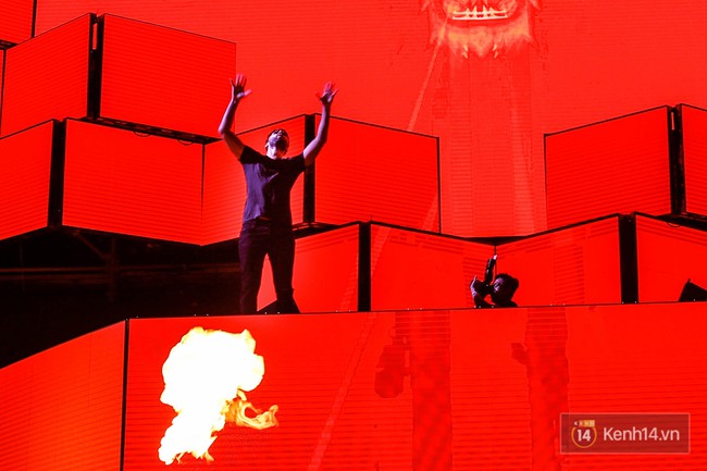 Ravolution tại SG: Alan Walker kh&ocirc;ng như mong đợi, KSHMR kỳ c&ocirc;ng l&agrave;m clip giới thiệu bằng tiếng Việt - Ảnh 18.