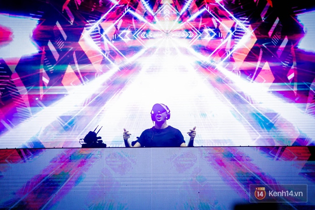 DJ Afrojack cùng dàn nghệ sĩ Việt khuấy động hàng nghìn khán giả trong đêm nhạc EDM - Ảnh 13.