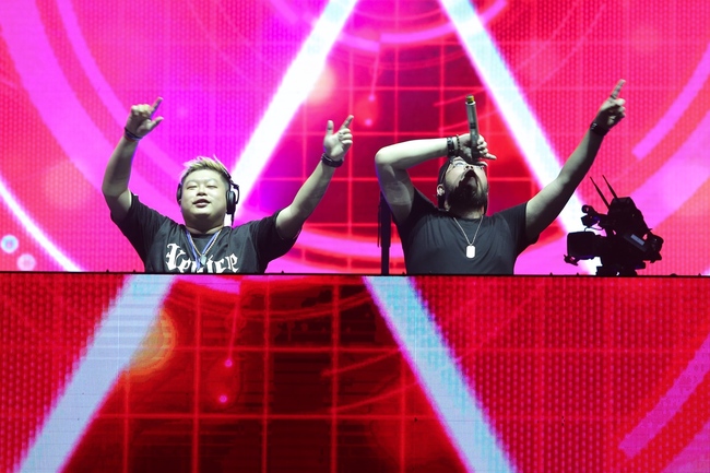 DJ Afrojack cùng dàn nghệ sĩ Việt khuấy động hàng nghìn khán giả trong đêm nhạc EDM - Ảnh 14.