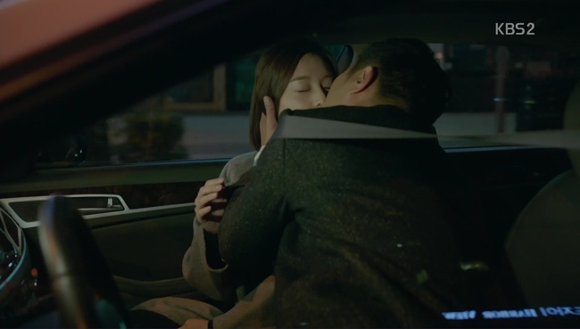 Kh&aacute;n giả h&aacute; hốc mồm v&igrave; khả năng &ldquo;bất tử&rdquo; của Song Joong Ki trong &ldquo;Hậu Duệ Mặt Trời&rdquo; - Ảnh 16.