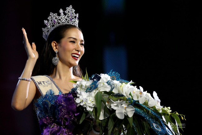 Chùm ảnh: Hậu trường cuộc thi Hoa hậu chuyển giới được quan tâm nhất Thái Lan - Ảnh 2.