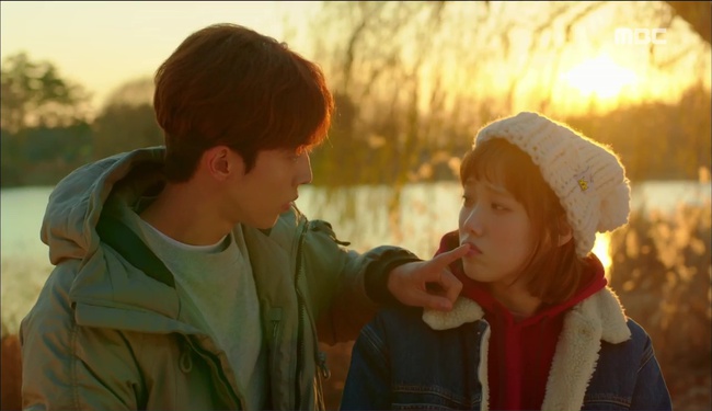 “Tiên Nữ Cử Tạ”: Vì ghen, Nam Joo Hyuk hôn Lee Sung Kyung để đánh dấu chủ quyền - Ảnh 24.