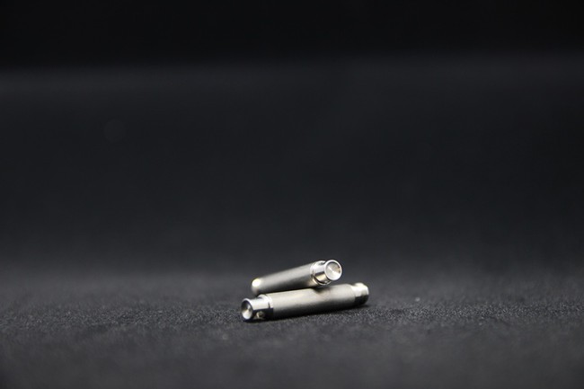 Xỉa răng chưa bao giờ sang mồm hơn thế với c&acirc;y tăm l&agrave;m từ Titanium - Ảnh 3.
