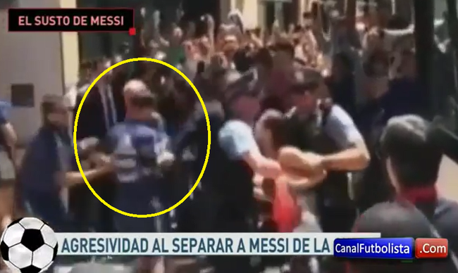 Messi lạnh lùng bỏ mặc nữ fan cuồng bị cảnh sát kéo xềnh xệch - Ảnh 3.