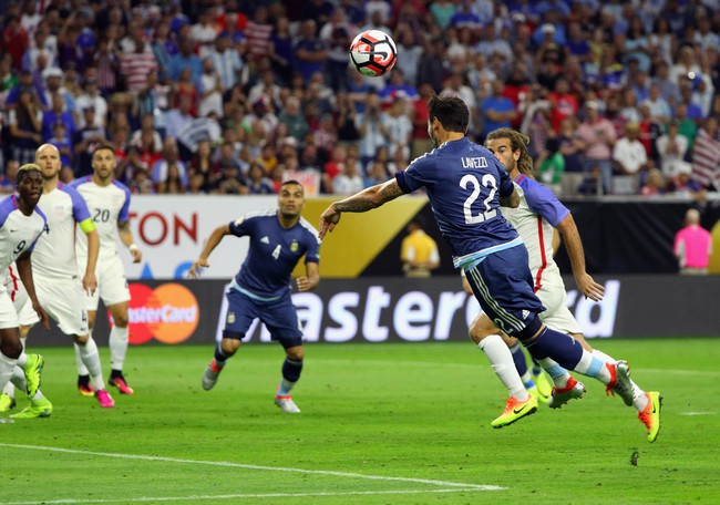 Messi lập siêu phẩm, Argentina hiên ngang vào chung kết Copa America 2016 - Ảnh 4.