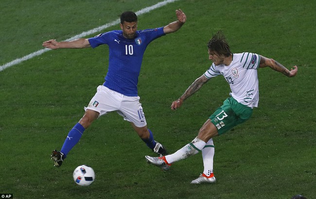 Đánh bại Italia, CH Ireland lần đầu tiên vượt qua vòng bảng Euro - Ảnh 4.