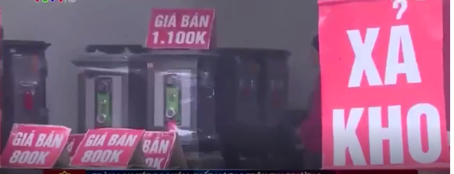 Clip: Két bạc giá rẻ kém chất lượng bày bán tràn lan trên thị trường - Ảnh 2.