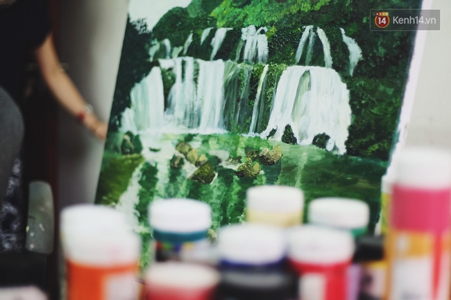 Ch&agrave;ng trai 17 tuổi mắc chứng tự kỉ vẫn đ&agrave;n giỏi, vẽ đẹp v&agrave; nhẩm t&iacute;nh con số thần tốc - Ảnh 12.