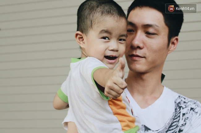 Cậu bé 4 tuổi nằm co ro ở vỉa hè Hàng Bông và lời kêu gọi của cha nhờ cộng đồng mạng tìm người nuôi - Ảnh 7.