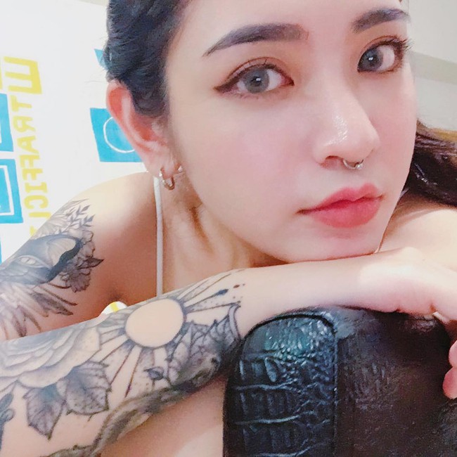 Xinh xắn và một chút nổi loạn, cô nàng bad girl xứ Đài đã đốn tim các chàng trai như thế đó! - Ảnh 34.