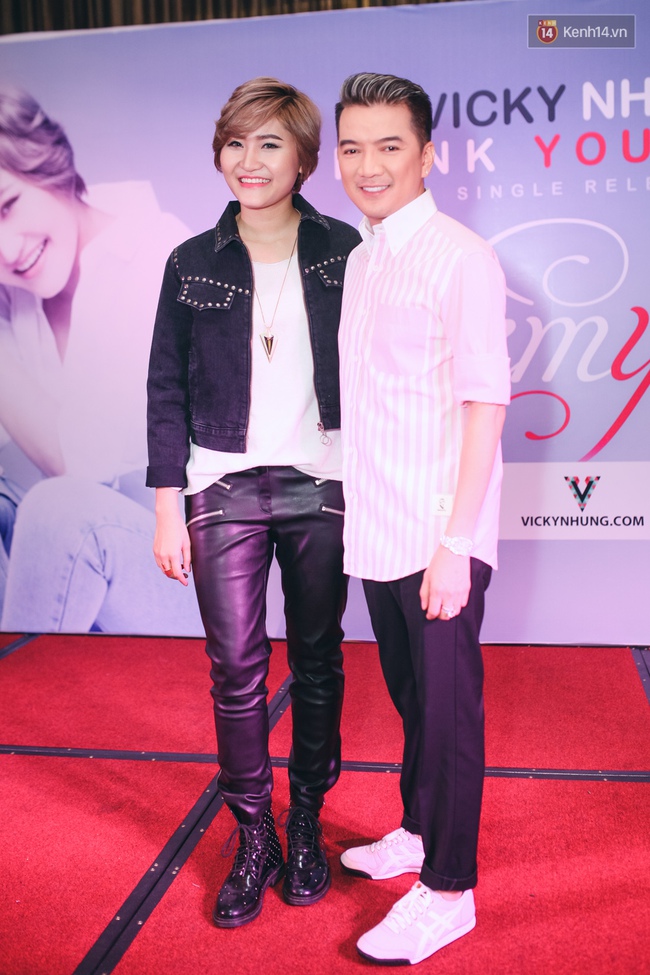 Mr. Đàm đến chúc mừng học trò cưng Vicky Nhung ra mắt single - Ảnh 2.