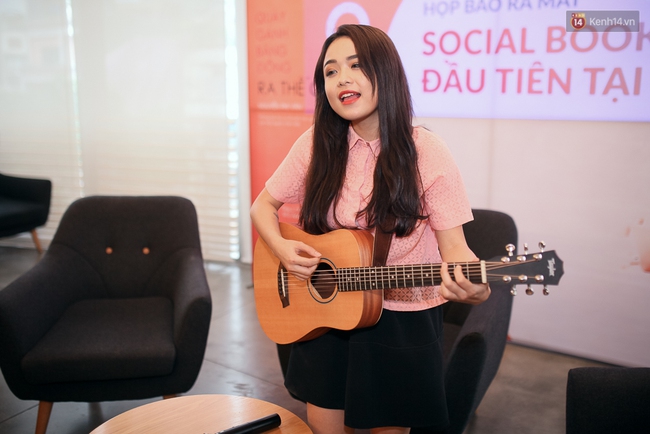 Bảo Thy đen to&agrave;n tập, Th&aacute;i Trinh giản dị dự sự kiện - Ảnh 5.