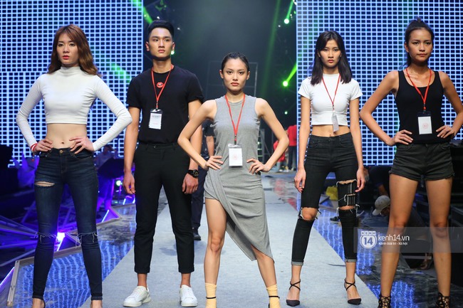 Những hình ảnh đầu tiên về sân khấu và top 18 đang tập Chung kết Next Top Model! - Ảnh 7.