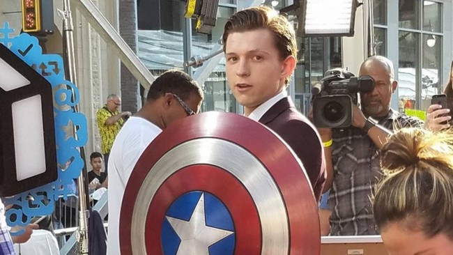 Tom Holland - Chàng Nhện thích nhảy nhót của Marvel - Ảnh 23.