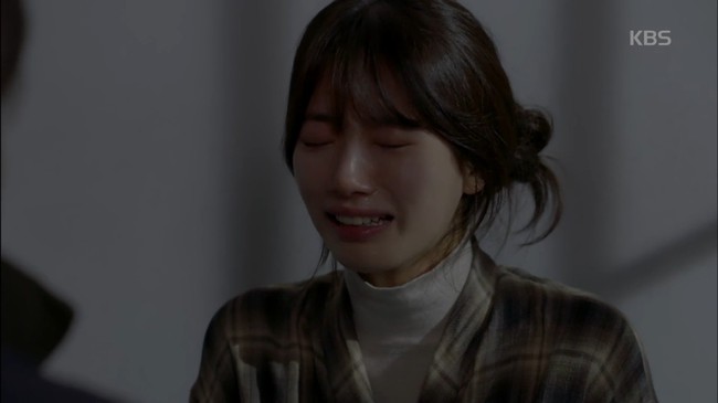 Uncontrollably Fond: Trả thù cho cha bất thành, Suzy bị tống vào tù - Ảnh 31.