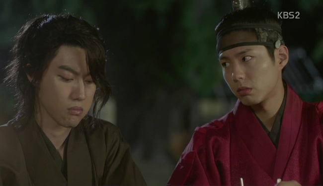 “Moonlight” vốn theo lịch sử đã có cái kết buồn vì “Thế tử” Park Bo Gum chết trẻ? - Ảnh 31.