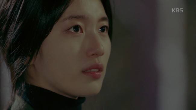 UF: Tỏ t&igrave;nh n lần vẫn kh&ocirc;ng tin, Kim Woo Bin đ&agrave;nh h&ocirc;n Suzy - Ảnh 23.