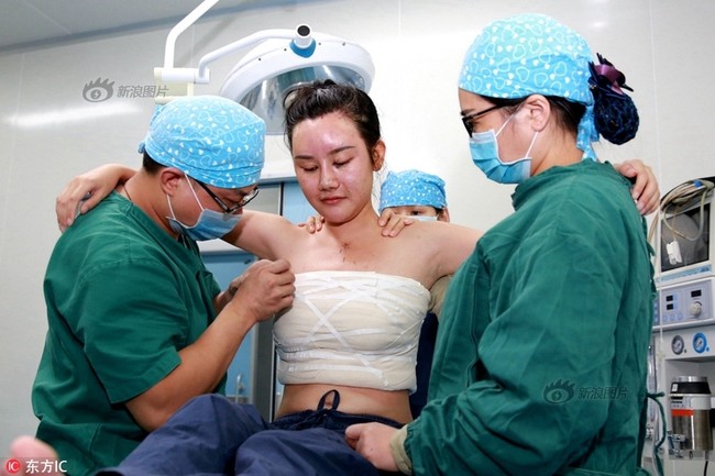 &Aacute; qu&acirc;n cuộc thi sắc đẹp Trung Quốc g&acirc;y bất ngờ khi tiết lộ to&agrave;n bộ qu&aacute; tr&igrave;nh dao k&eacute;o - Ảnh 6.