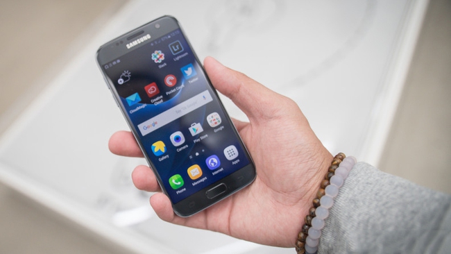 Mua smartphone để tự sướng, đ&acirc;y l&agrave; những lựa chọn tuyệt vời nhất - Ảnh 5.