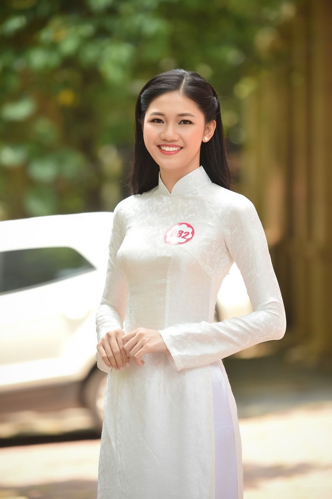 Em gái Á hậu Hoàn vũ Ngô Trà My lọt top 32 thí sinh xuất sắc nhất HHVN 2016 phía Bắc - Ảnh 3.