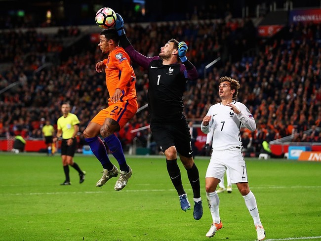 Bom tấn Paul Pogba n&atilde; đại b&aacute;c, Ph&aacute;p hạ gục H&agrave; Lan - Ảnh 5.