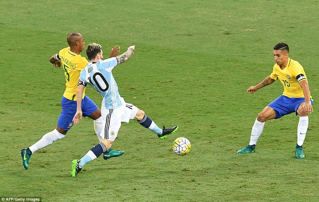 Neymar bùng nổ, Brazil vùi dập Argentina của Messi - Ảnh 5.