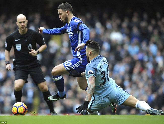 Thua đau trên sân nhà, Man City còn bị đuổi 2 người - Ảnh 5.