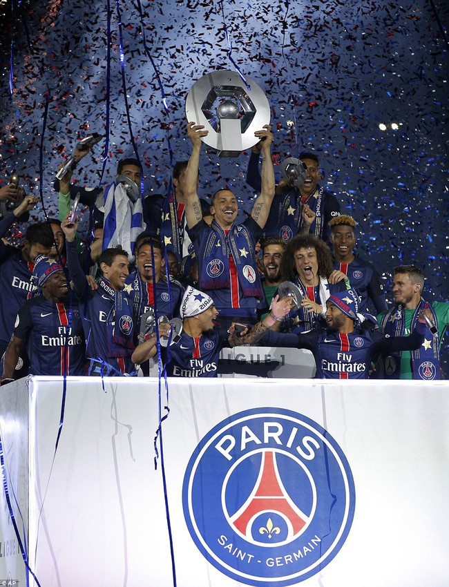 Trận PSG - Nantes tạm dừng 10 ph&uacute;t để tổ chức lễ chia tay Ibrahimovic - Ảnh 6.