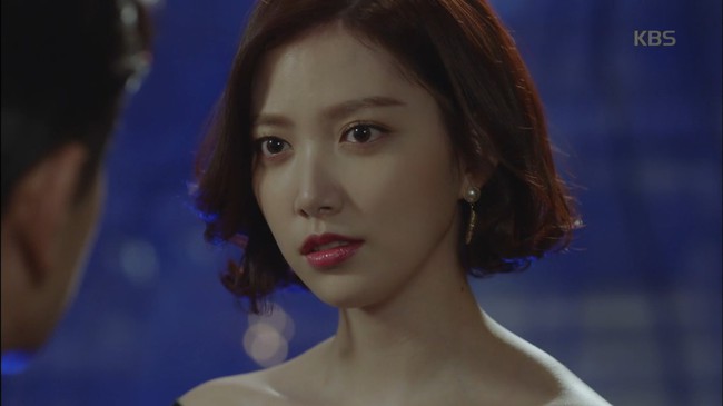 UF: Tỏ t&igrave;nh n lần vẫn kh&ocirc;ng tin, Kim Woo Bin đ&agrave;nh h&ocirc;n Suzy - Ảnh 33.