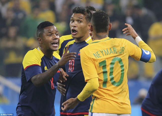 Neymar gây hấn, trận Brazil - Colombia suýt trở thành màn tỉ thí võ nghệ - Ảnh 8.