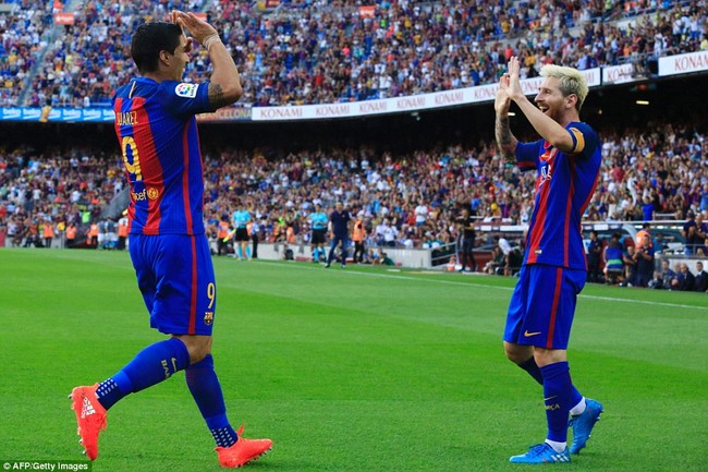 Messi, Suarez tỏa sáng giúp Barcelona đánh tennis ở trận mở màn La Liga - Ảnh 11.