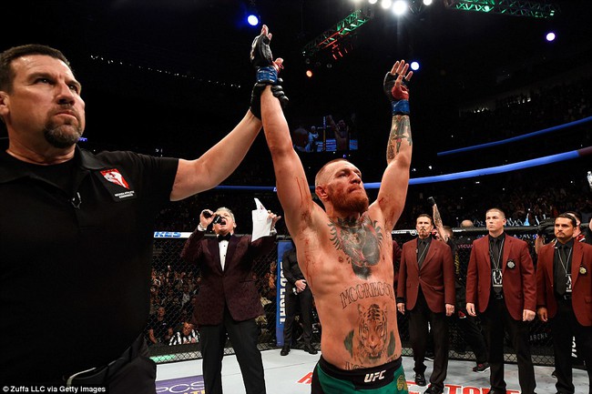 Gã điên McGregor phục thù thành công trong trận chiến đẫm máu với Nate Diaz - Ảnh 4.