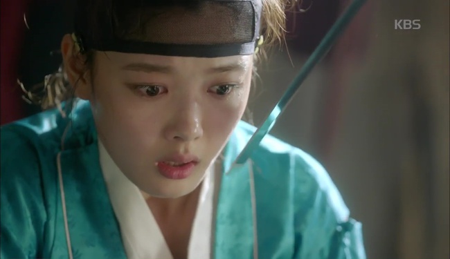 “Moonlight” vốn theo lịch sử đã có cái kết buồn vì “Thế tử” Park Bo Gum chết trẻ? - Ảnh 47.