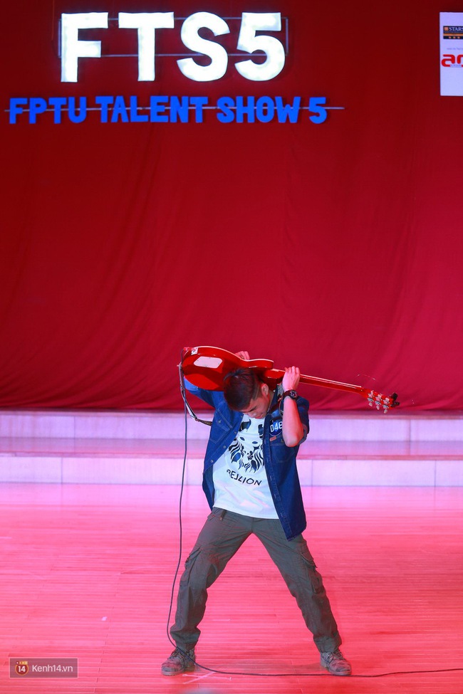 FPTU Talent Show 5 - Đêm Chung kết tìm kiếm tài năng đỉnh cao đầy cảm xúc - Ảnh 11.