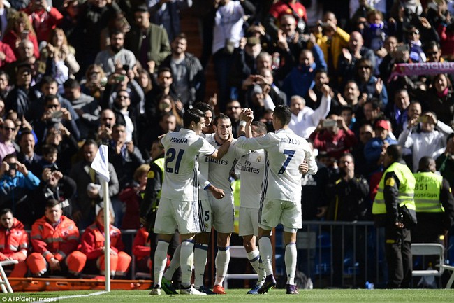 Gareth Bale thay Ronaldo tỏa sáng giúp Real Madrid thắng 3 sao trên sân nhà - Ảnh 5.