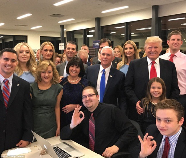 T&acirc;n Tổng thống Donald Trump ph&aacute;t biểu k&ecirc;u gọi to&agrave;n d&acirc;n đo&agrave;n kết - Ảnh 5.