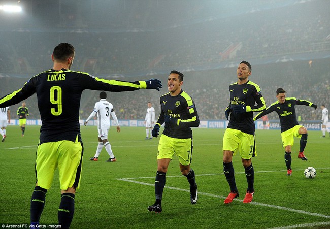 Arsenal gây sốc, đứng nhất bảng Champions League sau 6 năm - Ảnh 7.