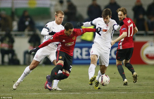 Mkhitaryan solo ghi b&agrave;n đẳng cấp, Man Utd v&agrave;o v&ograve;ng knock-out Europa League - Ảnh 6.