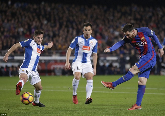 Messi bùng nổ, Barca nhấn chìm Espanyol trong trận derby xứ Catalan - Ảnh 6.