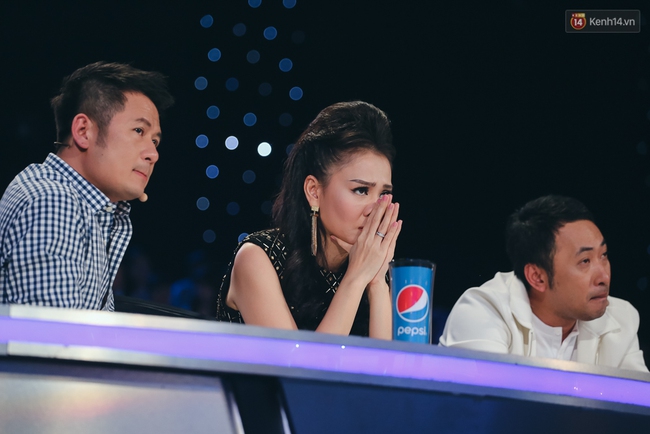 Vietnam Idol: Hết quyền cứu, Thu Minh thẫn thờ nhìn Bá Duy ra về - Ảnh 28.