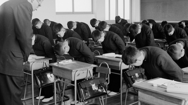 Bạn c&oacute; biết: ở Nhật Bản kh&ocirc;ng hề c&oacute; ng&agrave;y Nh&agrave; gi&aacute;o - Ảnh 4.