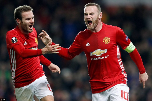 Rooney lập kỷ lục, Man Utd thắng 4 sao ở Cúp C2 - Ảnh 6.