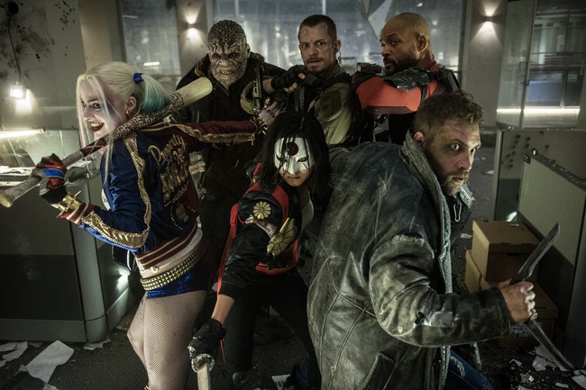 Trước b&uacute;a r&igrave;u dư luận, Suicide Squad vẫn tự tin kiếm bộn tiền - Ảnh 3.