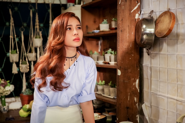 Giang Hồng Ngọc khóc hết nước mắt trong MV mới - Ảnh 6.