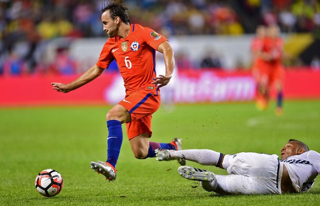 James Rodriguez bất lực nhìn Chile vào chung kết Copa America 2016 - Ảnh 5.