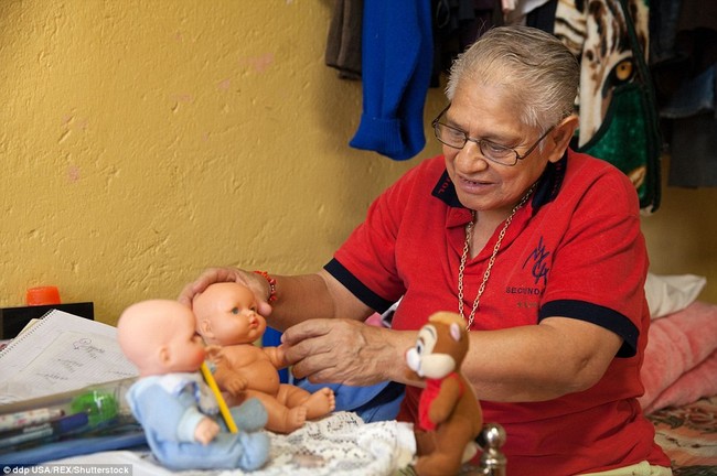 Ch&ugrave;m ảnh: Cuộc sống của những g&aacute;i mại d&acirc;m &ldquo;nghỉ hưu&rdquo; ở Mexico - Ảnh 5.