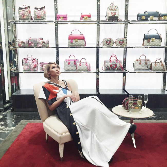 H&agrave; Hồ, Lan Khu&ecirc; v&agrave; loạt fashionista, fashionisto Việt khoe ảnh dự tiệc thời trang ngập cả Instagram - Ảnh 7.